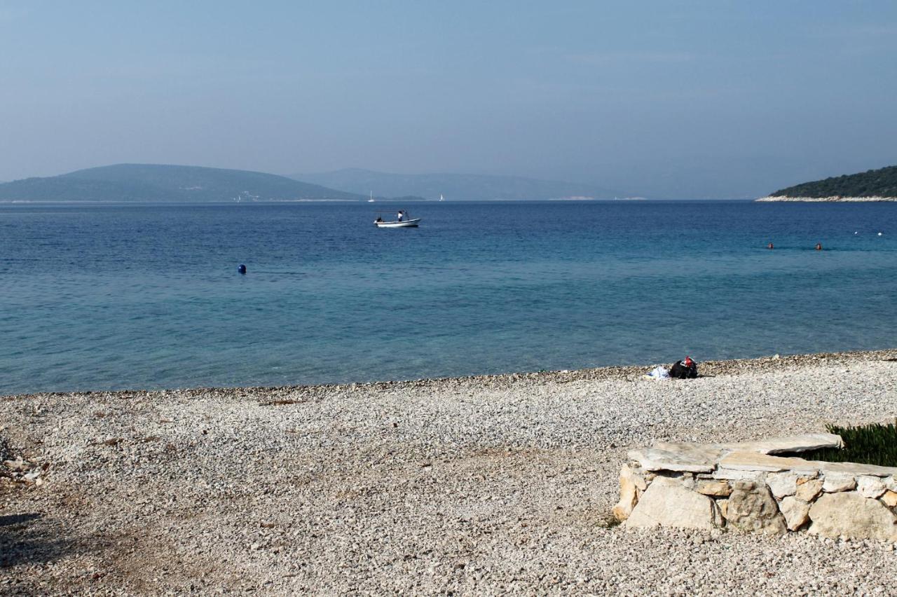 Apartments By The Sea Maslinica, Solta - 14748 Luaran gambar